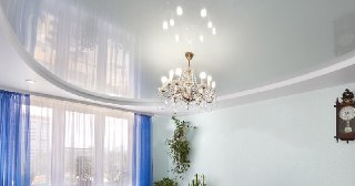 Глянцевый потолок Верхняя Пышма, цена от 4552 руб.